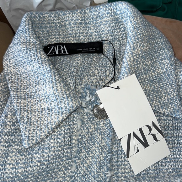 Blue tweed textured Zara vest with buttons - Picture 9 of 12